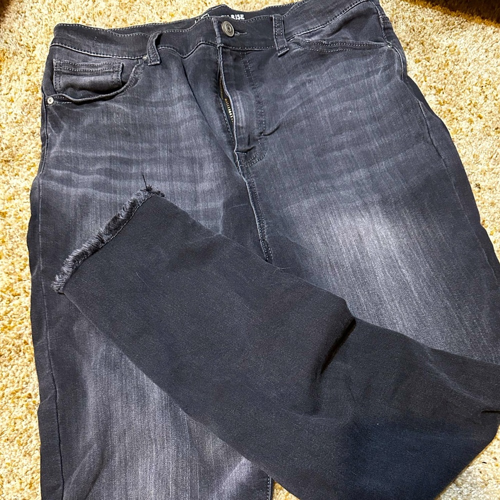 Women’s high rise jeans
